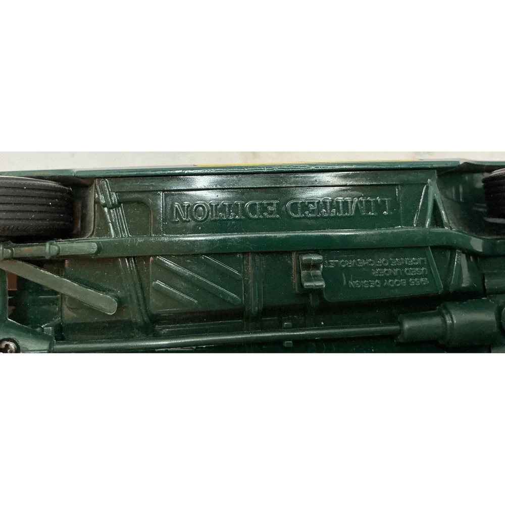 Vintage Sheriff Department Patrol Wagon Green Yellow 7.5 Inch Toy Car
